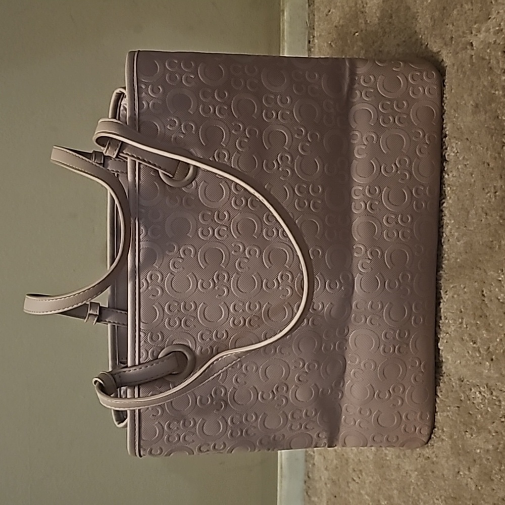 Rose pink NEW purse by Carpisa